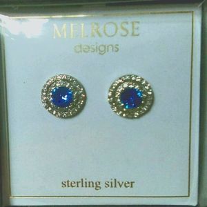 NWTS SAPPHIRE CZ EARRINGS SILVER